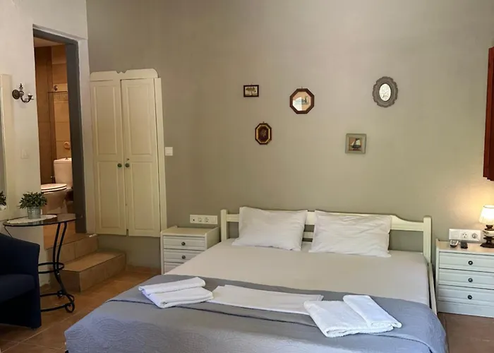 Rena Apartment